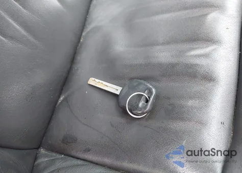 1997 Toyota Celsior z USA, uszkodzony, nr VIN UCF200083940